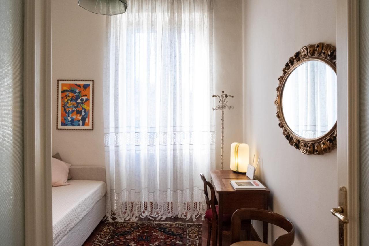 L'Angolo Di Casa Verrua Turín Exterior foto