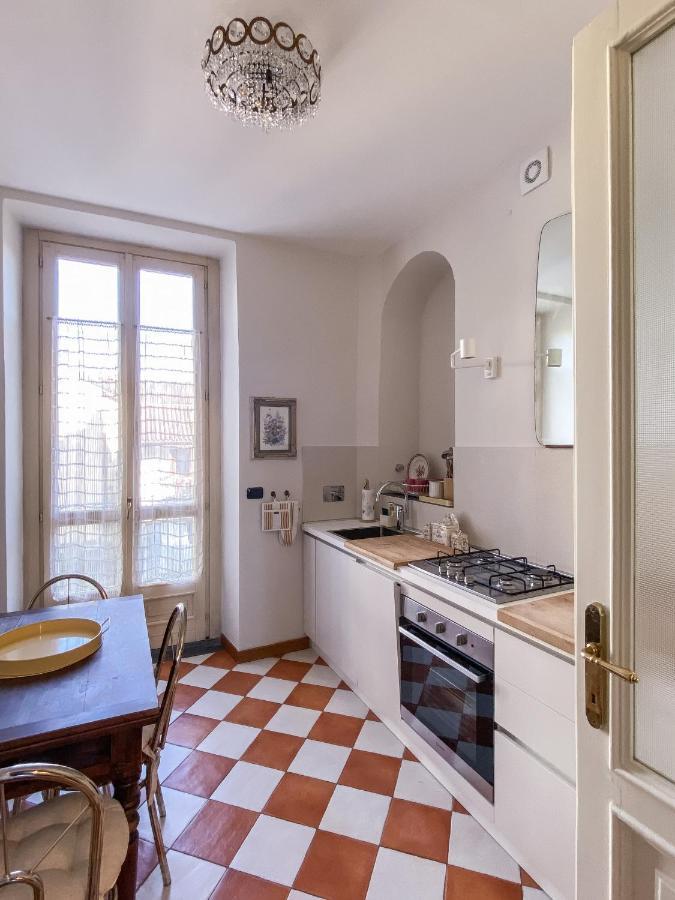 L'Angolo Di Casa Verrua Turín Exterior foto